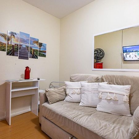 Apartamento Copacabana 200M Da Praia - Wifi Gratis - Cp5 Рио де Жанейро Екстериор снимка