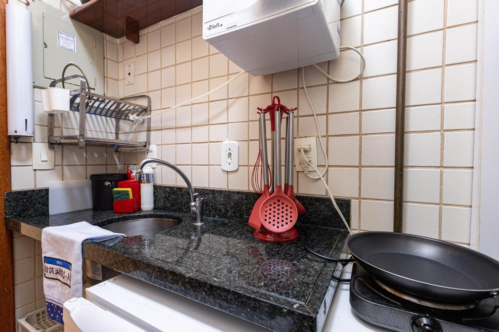 Apartamento Copacabana 200M Da Praia - Wifi Gratis - Cp5 Рио де Жанейро Екстериор снимка