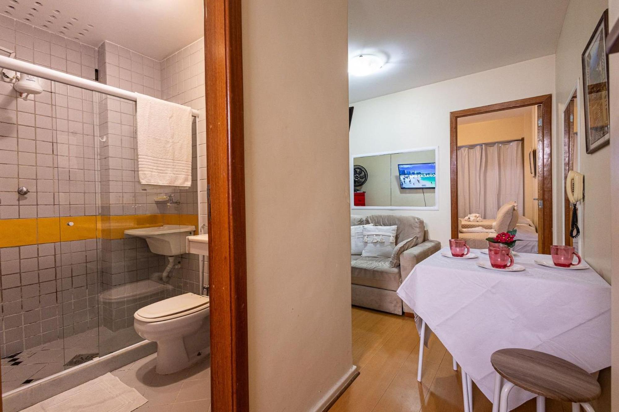 Apartamento Copacabana 200M Da Praia - Wifi Gratis - Cp5 Рио де Жанейро Екстериор снимка